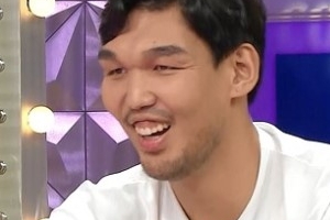 하승진, 어린 시절 사진 최초 공개..MC들 반응은?