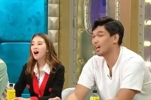 ‘라디오스타’ 하승진, 생후 한 달 사진 공개 “5.6kg 자연분만”