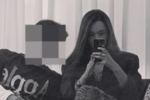 배윤정 결혼, ♥ 남편과 함께 있는 모습 공개 ‘사랑이 가득’ [EN스타]