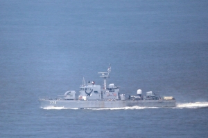 고장으로 NLL 넘어왔던 北단속선에 우리 군 ‘경고사격’