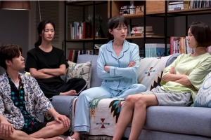 ‘멜로가 체질’ 천우희-전여빈-한지은, 고민에 빠진 ‘서른의 멜로’