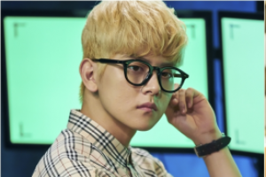 ‘레버리지:사기조작단’ 여회현, 컴퓨터 앞에선 180도 변신 ‘천재 해커 등장’