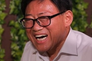 ‘이혼의 아이콘’ 엄용수 “예복 많아서 패피 됐다”