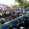 ‘청와대 인근서 폭력시위’ 35명 경찰에 연행