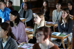 “아야어여…” 한글 발음 공부하는 외국인들