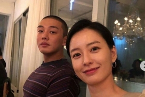 유아인, 정유미와 눈부신 우정 ‘82년생 김지영’ 추천사까지