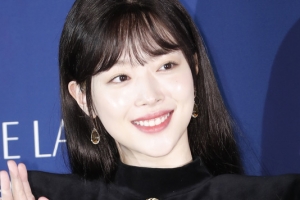 설리, 사망 하루 전날에도 활발했던 SNS..네티즌 “충격”