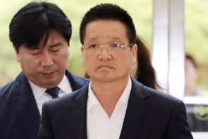 [속보]윤중천, 강간치상 혐의 공소시효 지나 처벌 못해