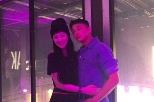 유아인 애도글 “故 설리, 용기 꺼내며 위대한 삶 살다”[전문]