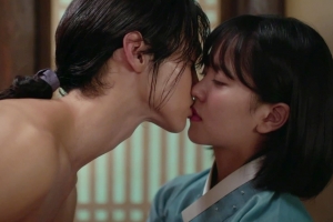 ‘녹두전’ 장동윤♥김소현, 아찔 첫 키스 엔딩 “내가 너 좋아해”