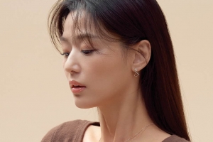 전지현 근황, 고혹美 넘치는 화보 공개 ‘변함 없는 미모’ [EN스타]