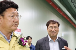 엄태준 이천시장 반도체 기업 디에스테크노 방문