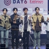 데이식스 “사람과 사람이 맞닿아 변해가는 과정 담았죠”