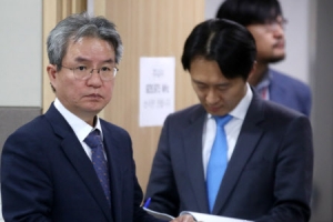 이탄희 “검찰 전관예우 심각” 지적에 대검 “명확한 근거대라”