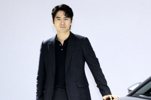 [포토] 배우 이진욱, ‘카리스마와 여유’
