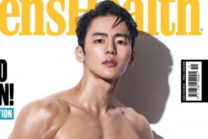마이네임 인수, 맨즈헬스 최초 2번째 커버 장식 ‘조각 같은 복근’ [화보]