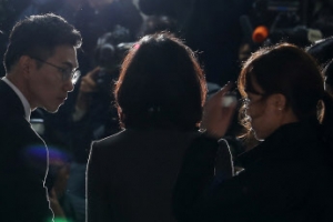 檢, 수사 동력·대외 명분까지 확보… 조국 소환 ‘초읽기’