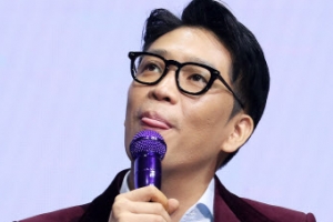 [포토] ‘가요계로 돌아온’ 엠씨몽