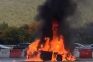 BMW 또 화재…인천 중고차 단지서 시동점검하다 ‘펑’