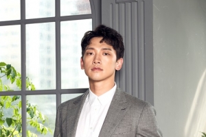 비, 美 아시아소사이어티 엔터테인먼트 어워즈 수상 ‘한국인 최초’