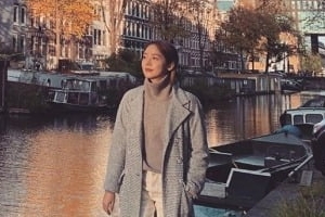 성유리, 네덜란드 근황 공개 “한 폭의 그림”[EN스타]