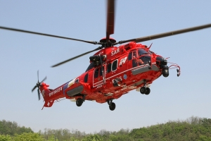 수색 당국 “독도 해역 추락 헬기 동체 추정 물체 찾아”