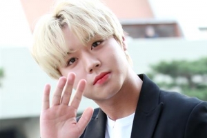 [포토] 박지훈, ‘꽃도령의 꽃미모’