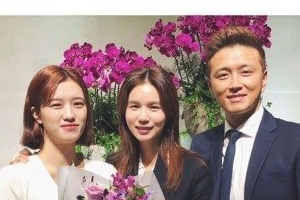 진태현♥박시은, 딸과 함께 찍은 가족사진 “사랑한다 딸” [EN스타]