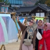 한옥마을 수놓은 ‘한복, 한류’