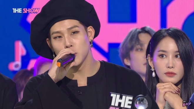 SBS MTV ‘더쇼’ 방송화면 캡처