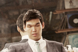 221cm 하승진, 167cm 아내와 키스 에피소드 ‘키 맞도록..’