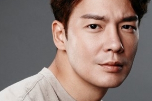 강은탁 母, 헬스클럽 사기 혐의로 피소 ‘200여 명에 피소’