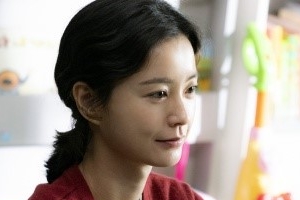 정유미X공유 ‘영화 82년생’ 미공개 스틸 “뜨거운 호응에 보답”
