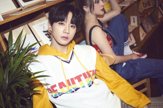 가수 겸 배우 이준영