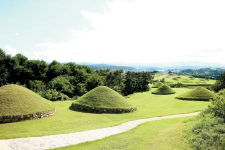 창녕 교동 송현동 고분군 전경 가야고분군 세계유산등재추진단 제공