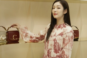 백화점서 포착된 김연아, 아우라가..