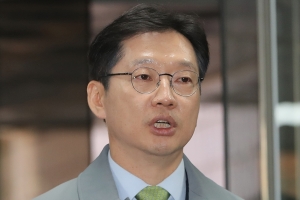 ‘댓글 조작’ 1심 1년 만에… 김경수 내일 항소심 선고