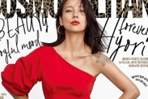 이효리 “20대·30대 때 두려움 없이 많이 시도해보세요” [화보]