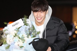 [포토] 강하늘, 무장해제 ‘용식이 미소’