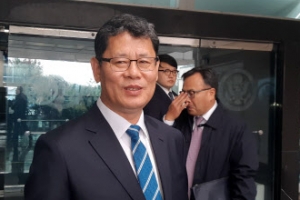 北 김계관 이어 김영철 “트럼프 자랑거리 만들어주지 않겠다”