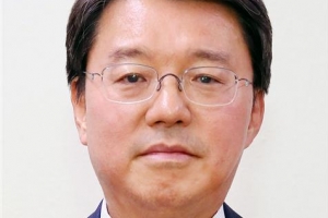 헌재 사무차장에 김정원 수석부장연구관