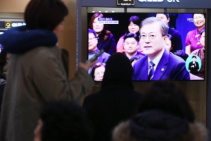 文 “경기부양 위해 부동산 활용 안해”… SOC예산 확대와 배치