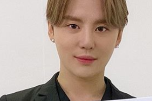 ‘미스터트롯’ 김준수, 심사위원 출격 인증샷 “멋진 활약 기대”