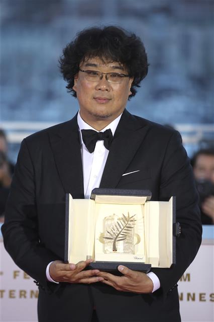 봉준호 감독 AP 연합뉴스