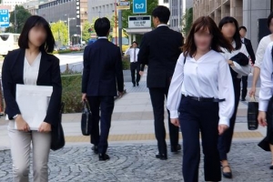 日도 생계형 부업·겸업 급증… 법정근로시간 산정 놓고 갑론을박