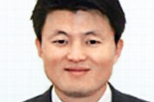 檢, 유재수 구속영장… 靑 무마 의혹 분수령