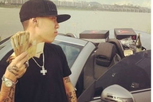 도끼 해명, LA 주차장에서 주얼리 도난 “억울하다”