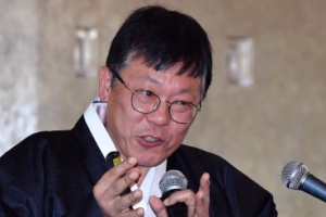 “내년 경자년 문재인·김정은·트럼프·시진핑 한 배 타는데 아베만 딴 배”