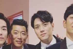 태사자 완전체 무대에 감동한 이시언 “보면서 울었습니다” [EN스타]