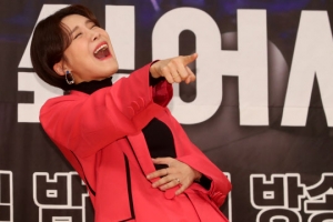 [포토] 장도연, 웃음 폭탄 ‘아이고 배야~’